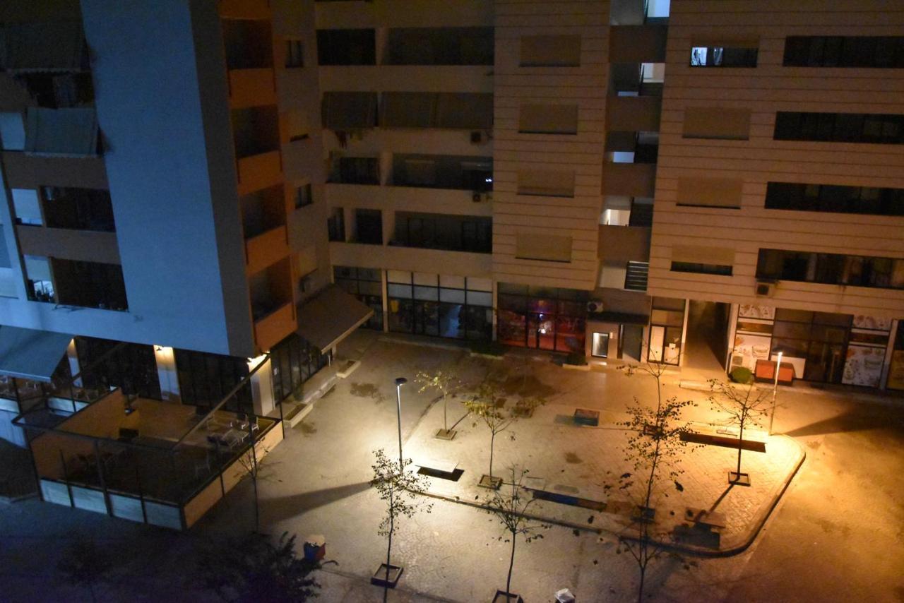 Park Hotel Tirana Yzberishti Kültér fotó