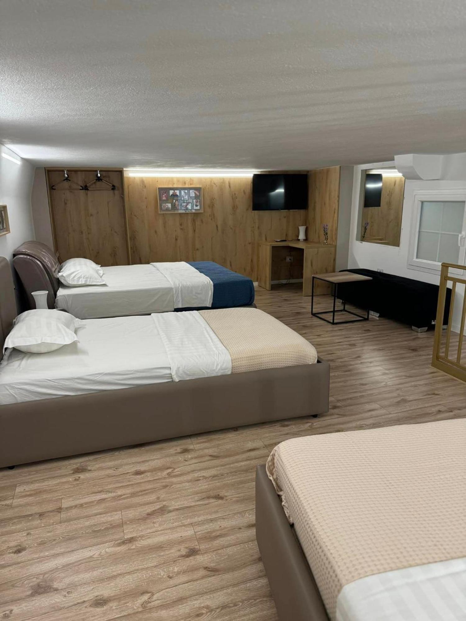 Park Hotel Tirana Yzberishti Kültér fotó
