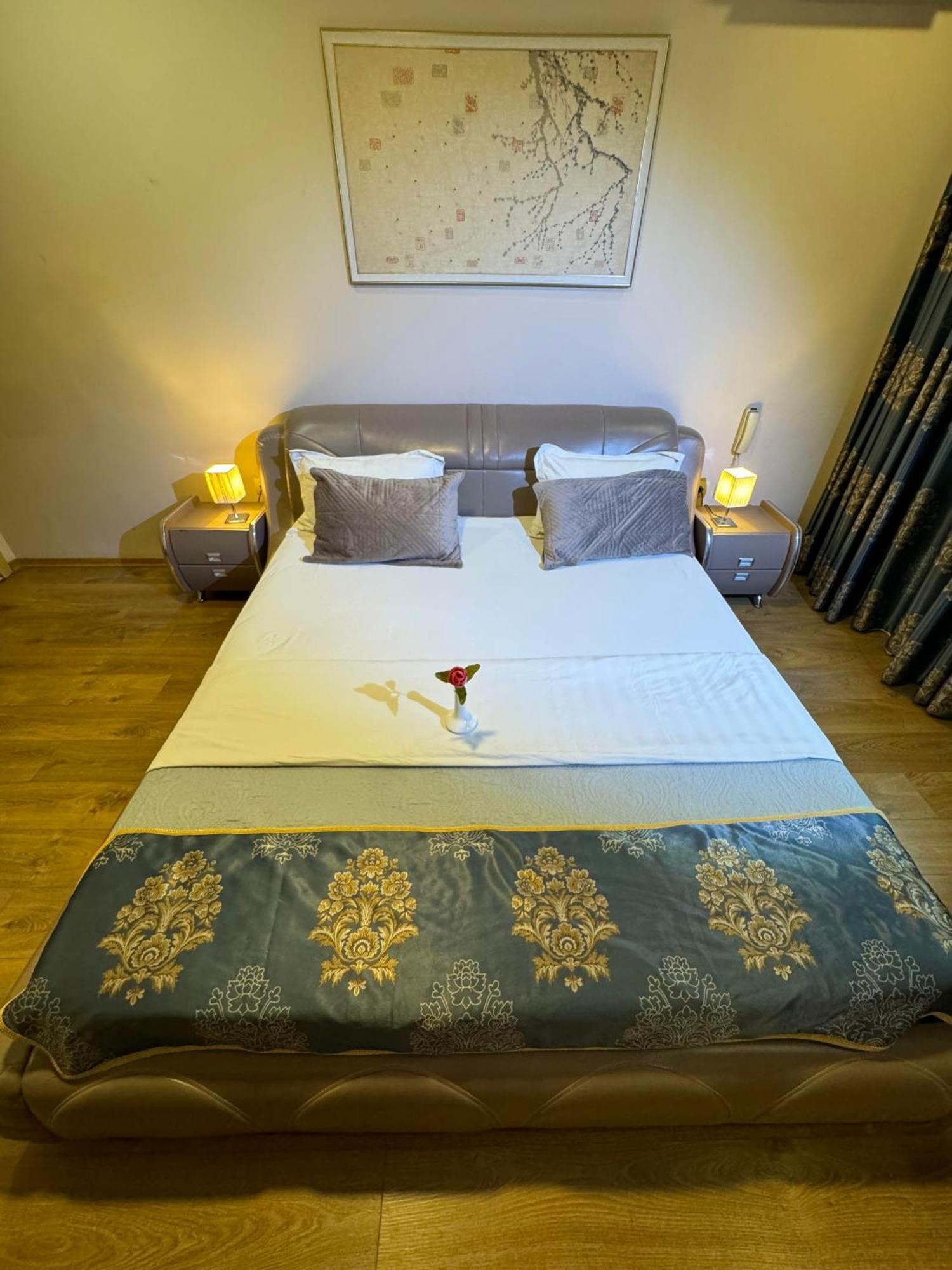 Park Hotel Tirana Yzberishti Kültér fotó