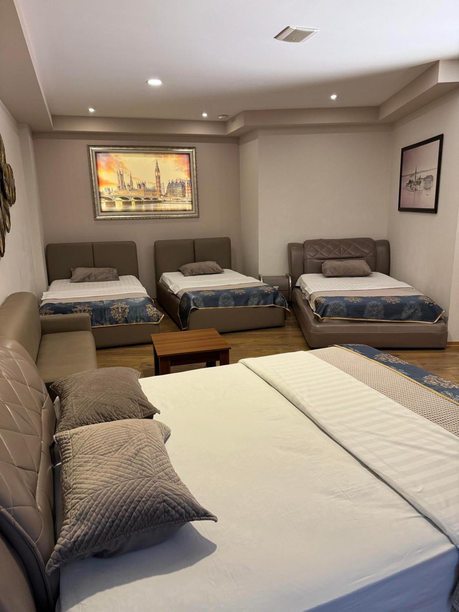 Park Hotel Tirana Yzberishti Kültér fotó