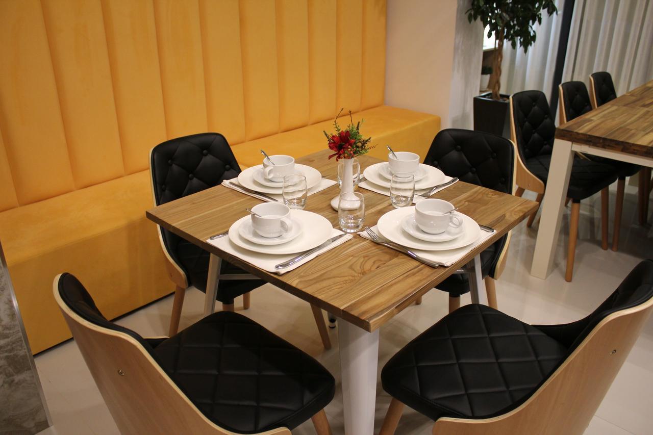 Park Hotel Tirana Yzberishti Kültér fotó